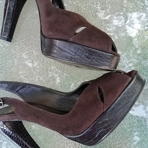 Stuart Weitzman Peep Toe Heels - Picture 4 of 8